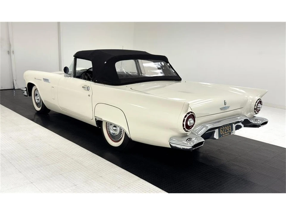 1957 Ford Thunderbird 1st Gen - Image 8 of 31