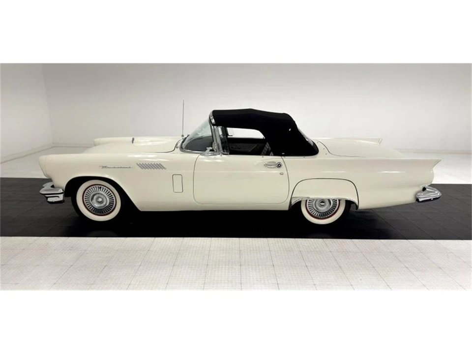 1957 Ford Thunderbird 1st Gen - Image 5 of 31