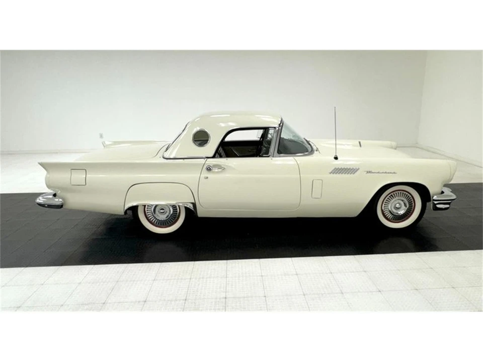1957 Ford Thunderbird 1st Gen - Image 12 of 31