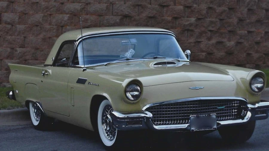 1957 Ford Thunderbird 1st Gen - Image 13 of 23