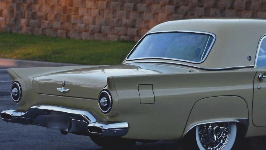 1957 Ford Thunderbird 1st Gen - Image 15 of 23