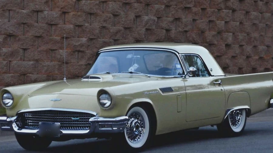 1957 Ford Thunderbird 1st Gen - Image 16 of 23