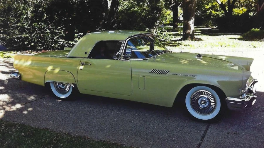 1957 Ford Thunderbird 1st Gen - Image 17 of 23