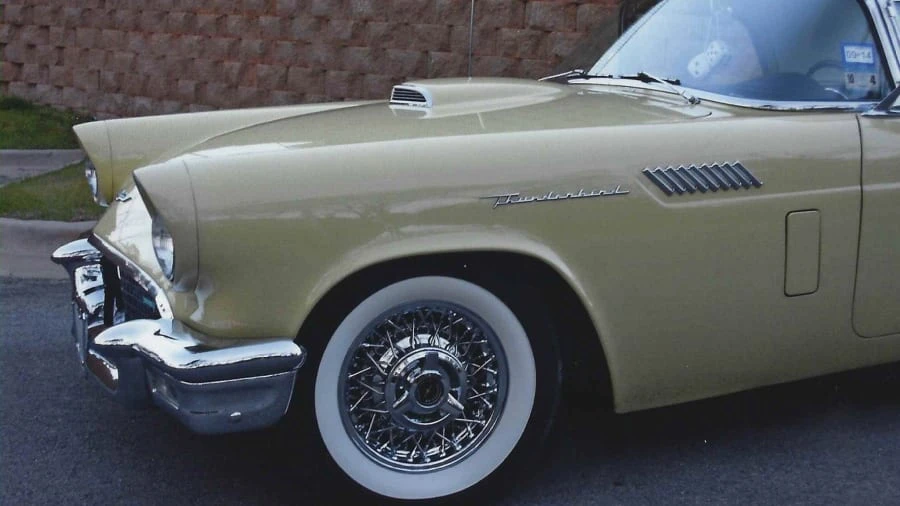 1957 Ford Thunderbird 1st Gen - Image 21 of 23