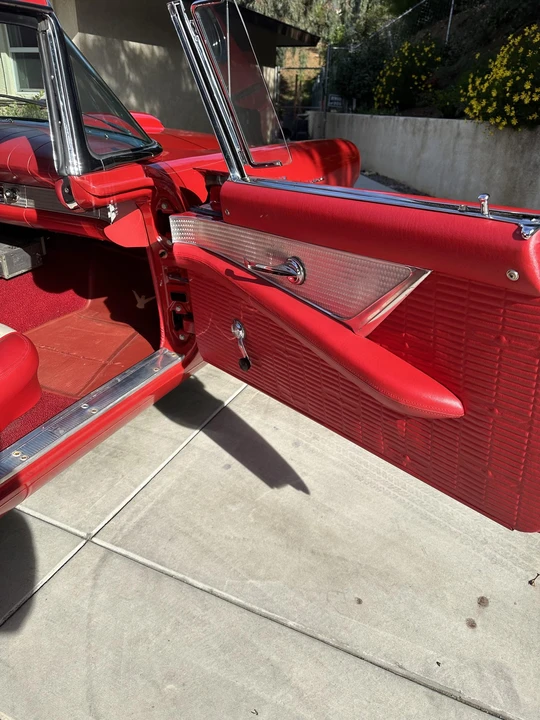 1957 Ford Thunderbird 1st Gen - Image 26 of 31