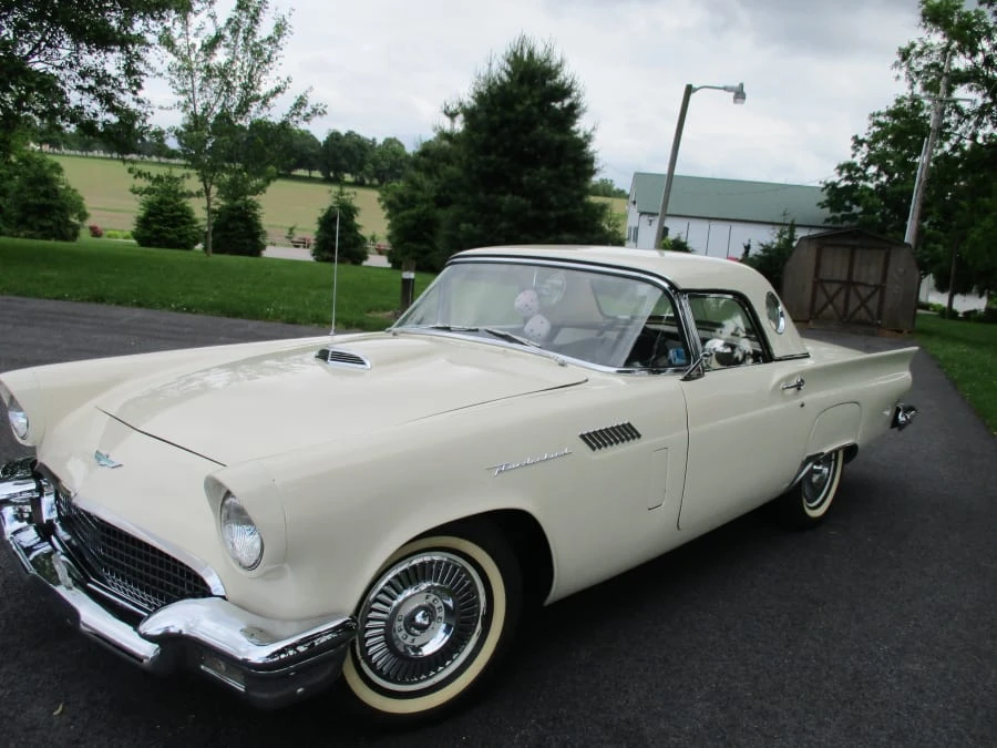 1957 Ford Thunderbird 1st Gen - Image 6 of 6