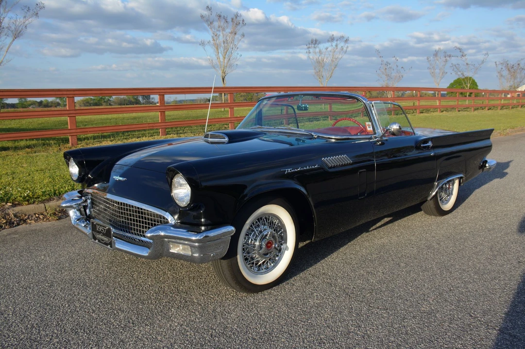 1957 Ford Thunderbird 1st Gen - Image 3 of 31