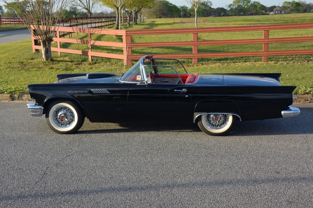 1957 Ford Thunderbird 1st Gen - Image 5 of 31
