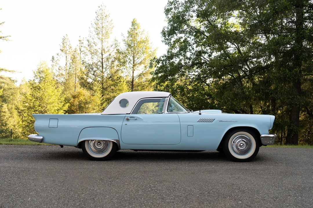 1957 Ford Thunderbird 1st Gen - Image 14 of 31