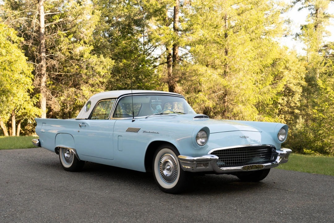 1957 Ford Thunderbird 1st Gen - Image 16 of 31