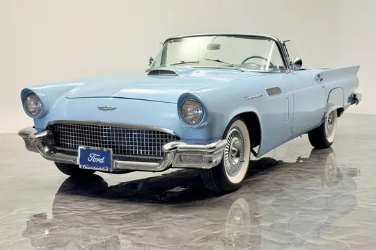 1957 Ford Thunderbird