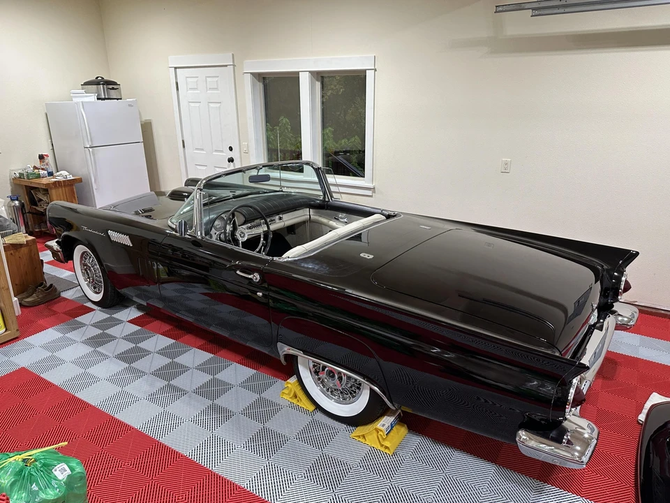 1957 Ford Thunderbird 1st Gen - Image 14 of 31