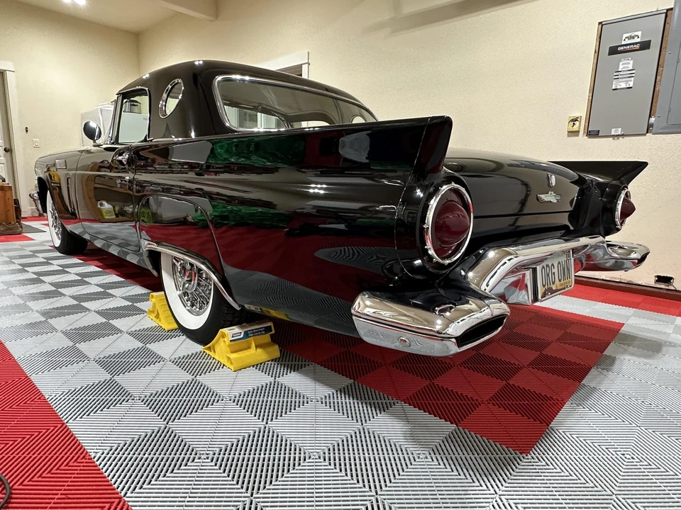 1957 Ford Thunderbird 1st Gen - Image 17 of 31