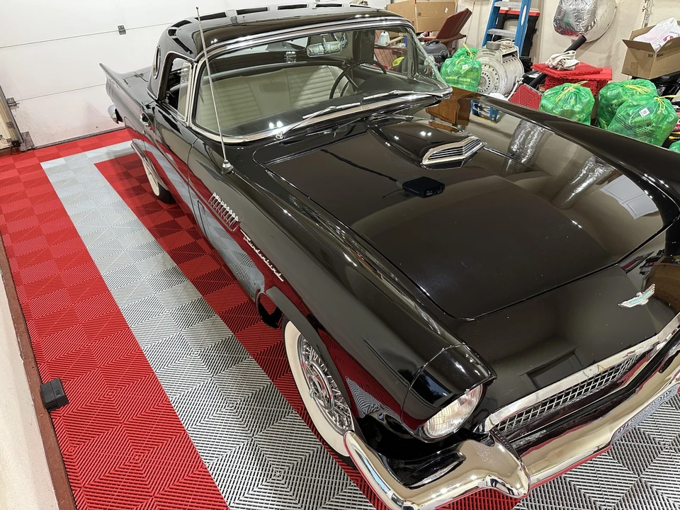 1957 Ford Thunderbird 1st Gen - Image 5 of 31