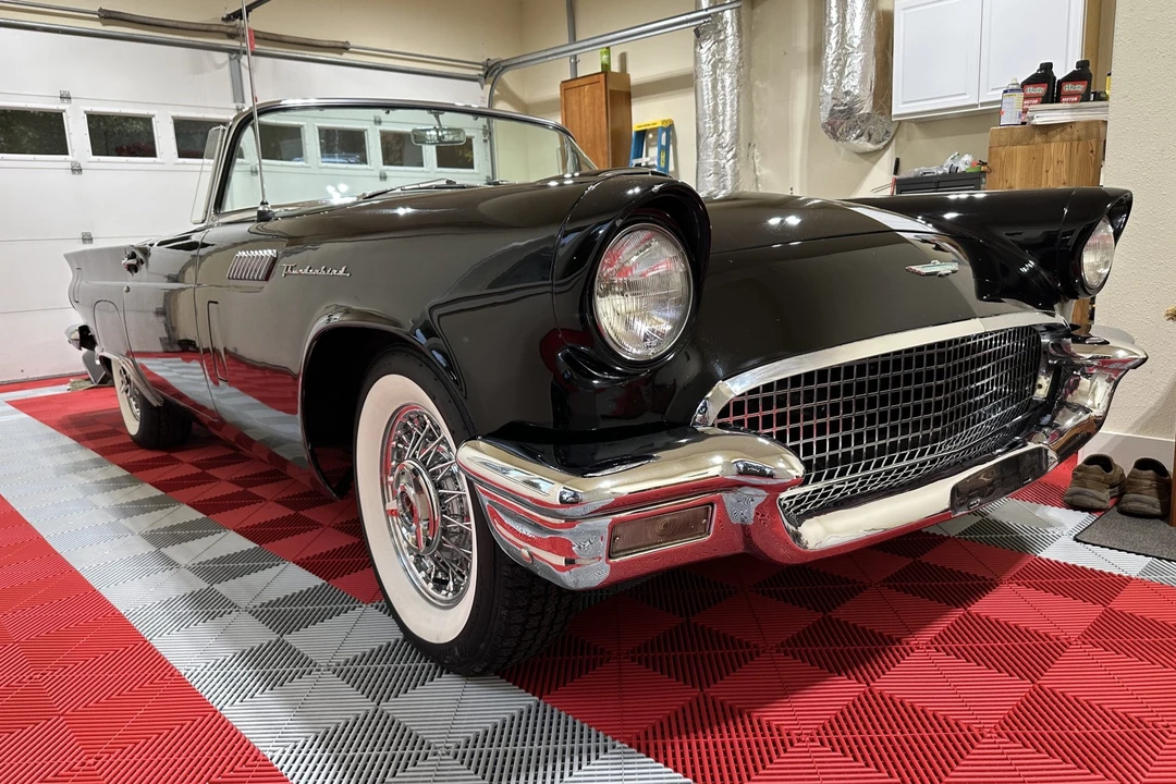 1957 Ford Thunderbird 1st Gen - Image 3 of 31