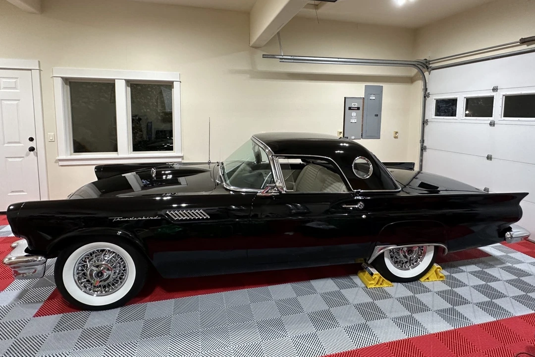 1957 Ford Thunderbird 1st Gen - Image 12 of 31