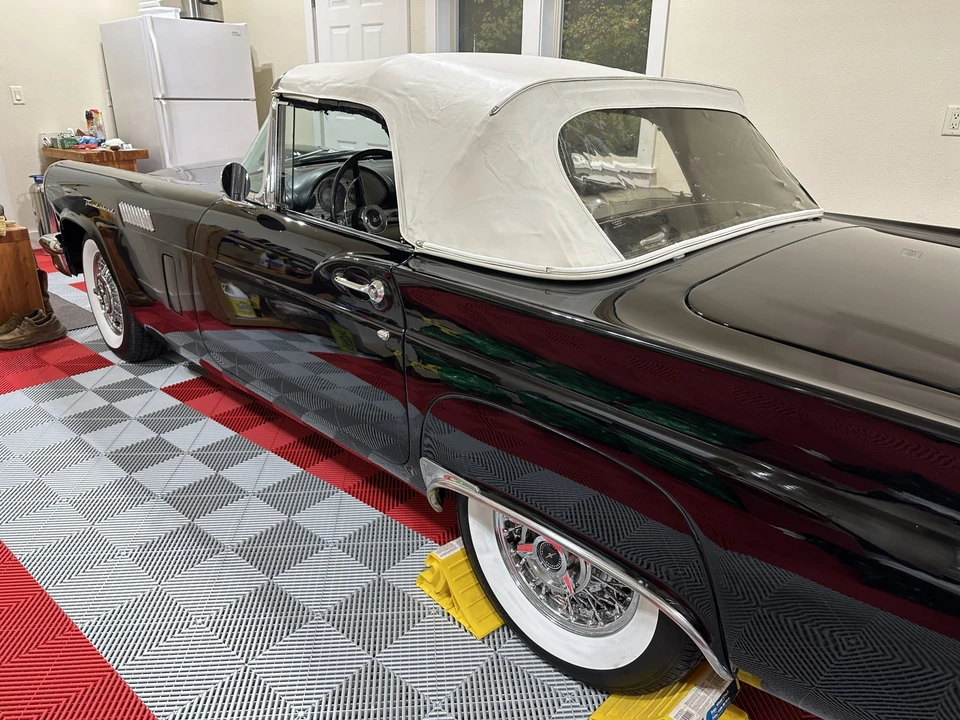 1957 Ford Thunderbird 1st Gen - Image 16 of 31