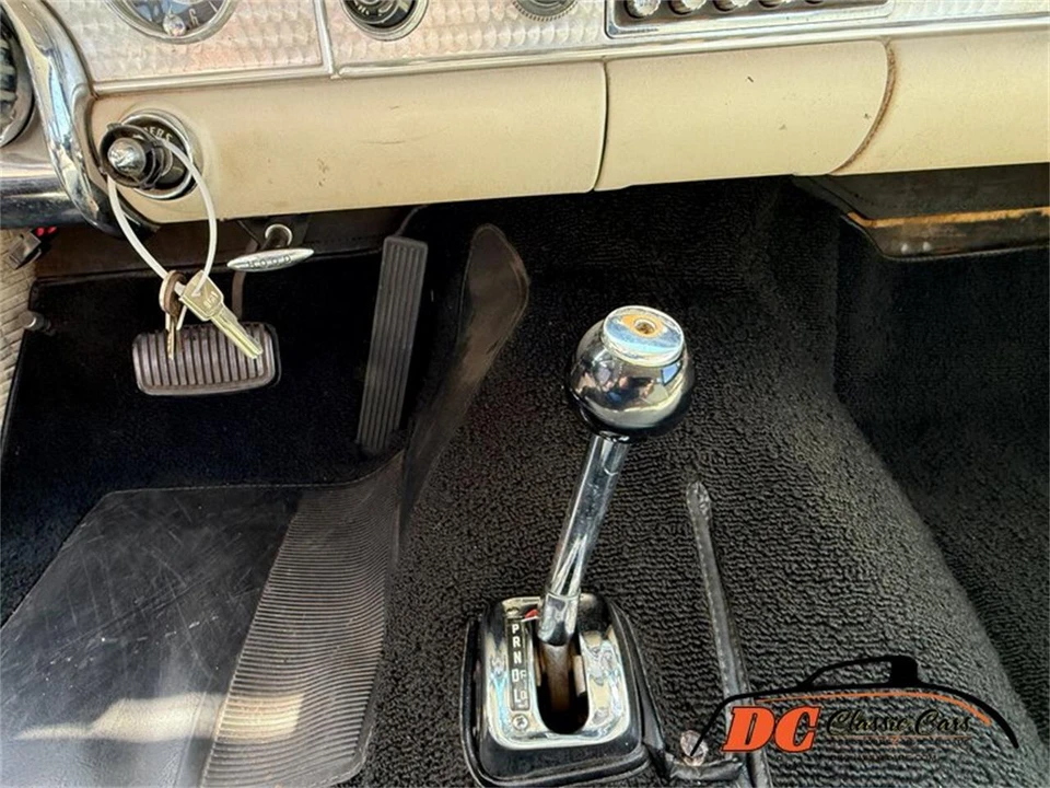 1957 Ford Thunderbird 1st Gen - Image 29 of 31