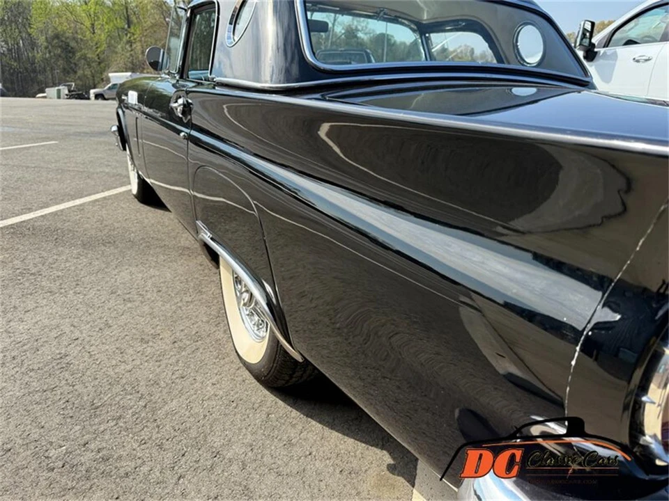 1957 Ford Thunderbird 1st Gen - Image 18 of 31