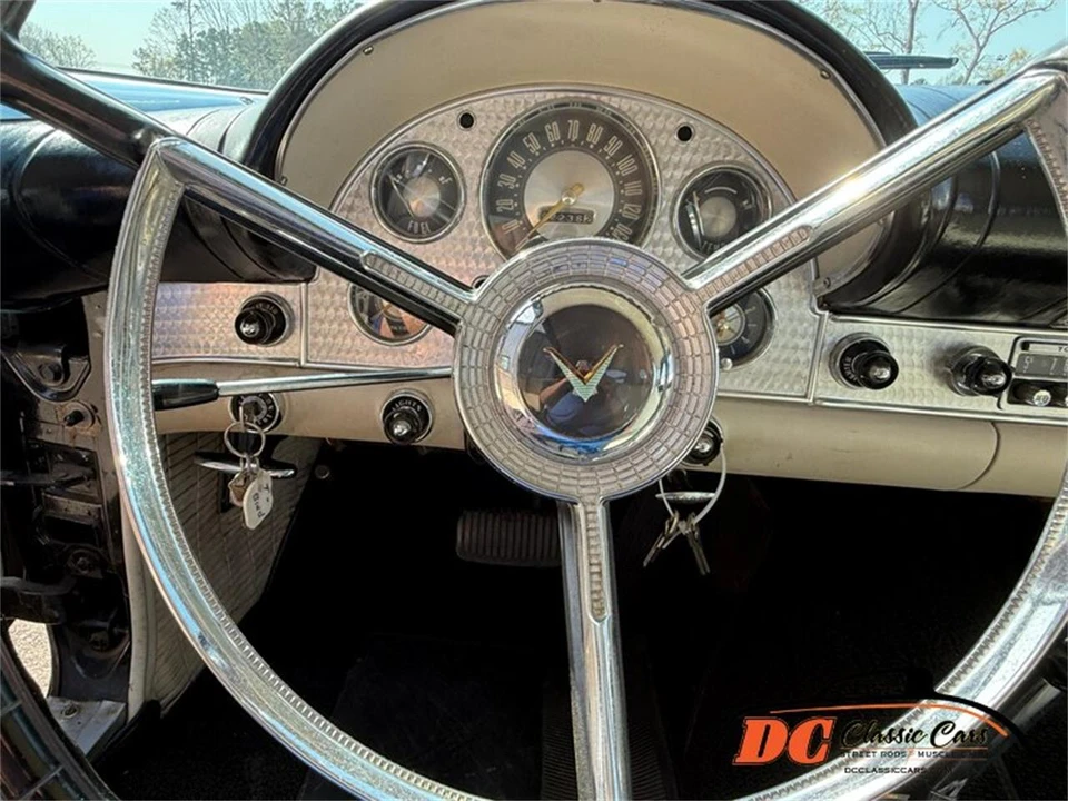 1957 Ford Thunderbird 1st Gen - Image 30 of 31