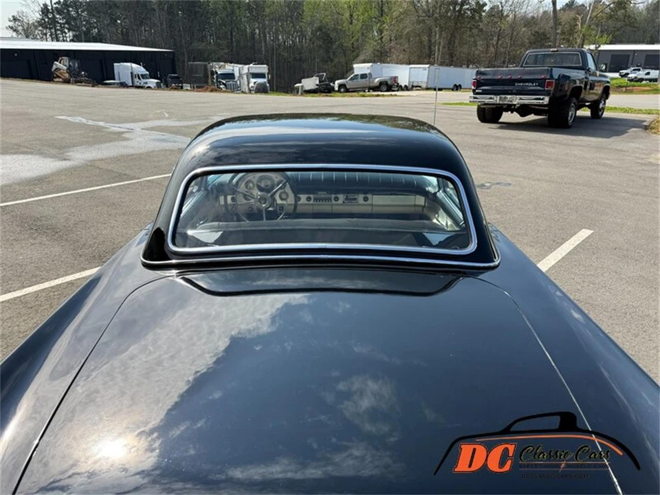 1957 Ford Thunderbird 1st Gen - Image 15 of 31