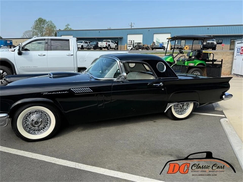 1957 Ford Thunderbird 1st Gen - Image 12 of 31
