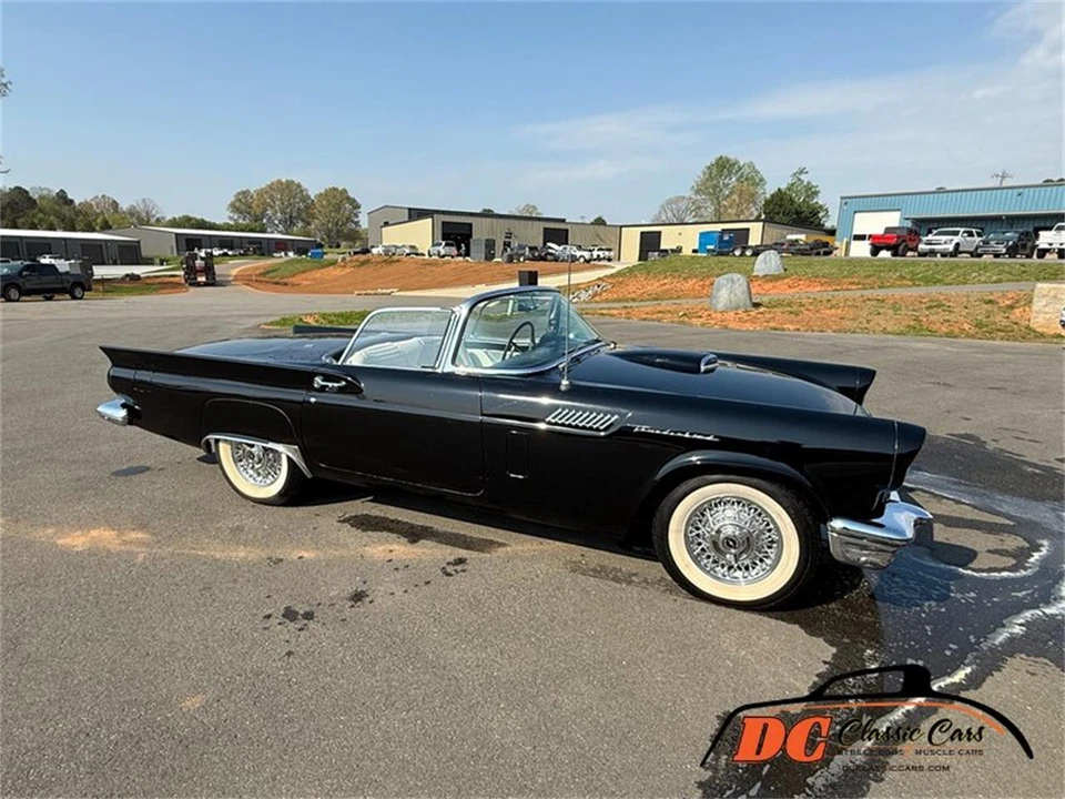 1957 Ford Thunderbird 1st Gen - Image 7 of 31