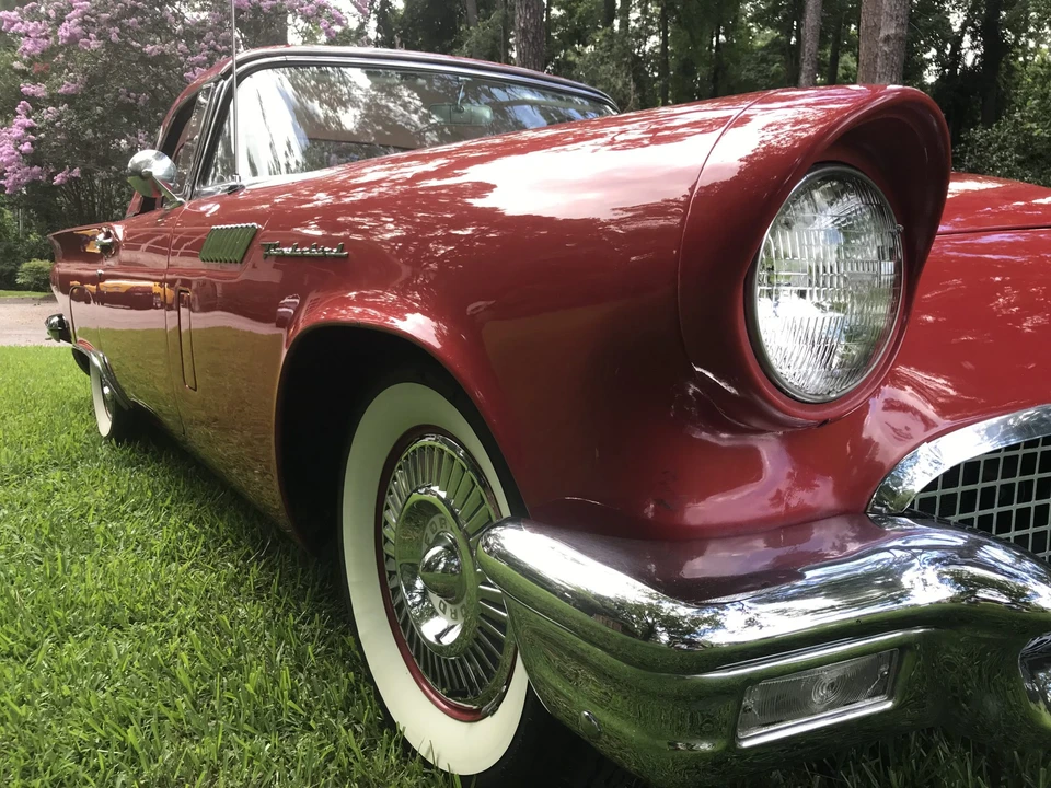 1957 Ford Thunderbird 1st Gen - Image 18 of 31