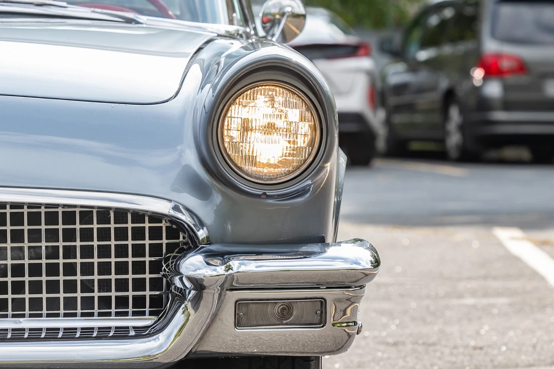 1957 Ford Thunderbird 1st Gen - Image 20 of 31