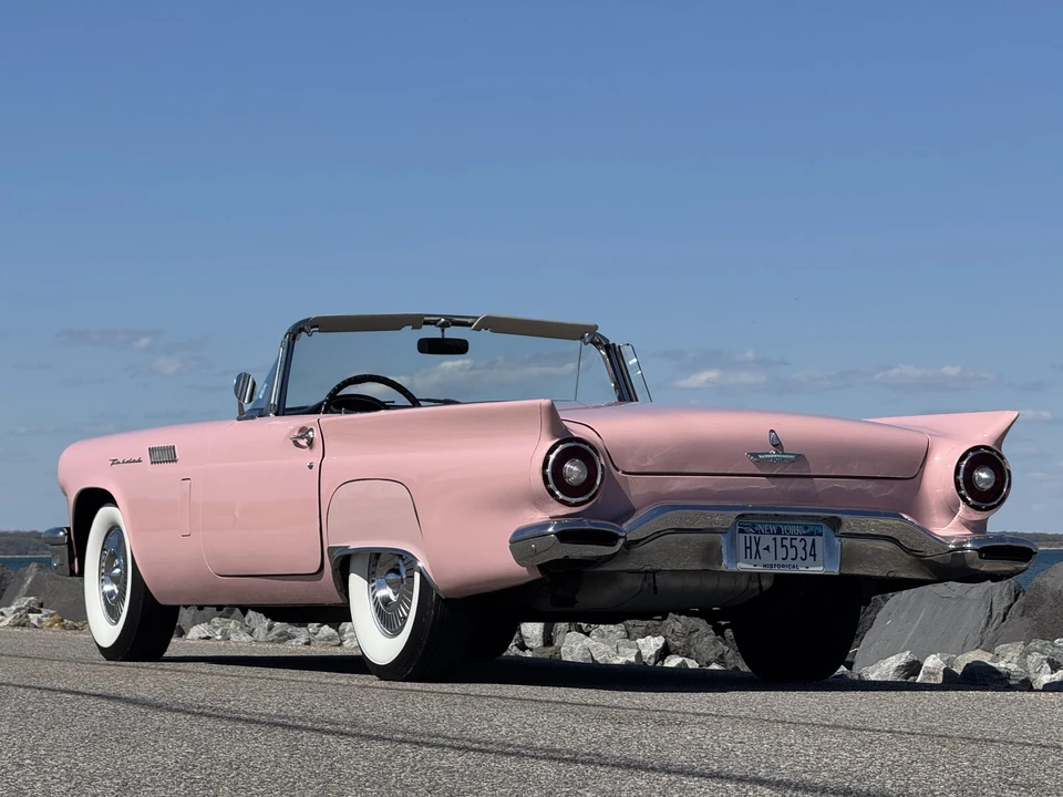 1957 Ford Thunderbird 1st Gen - Image 9 of 31
