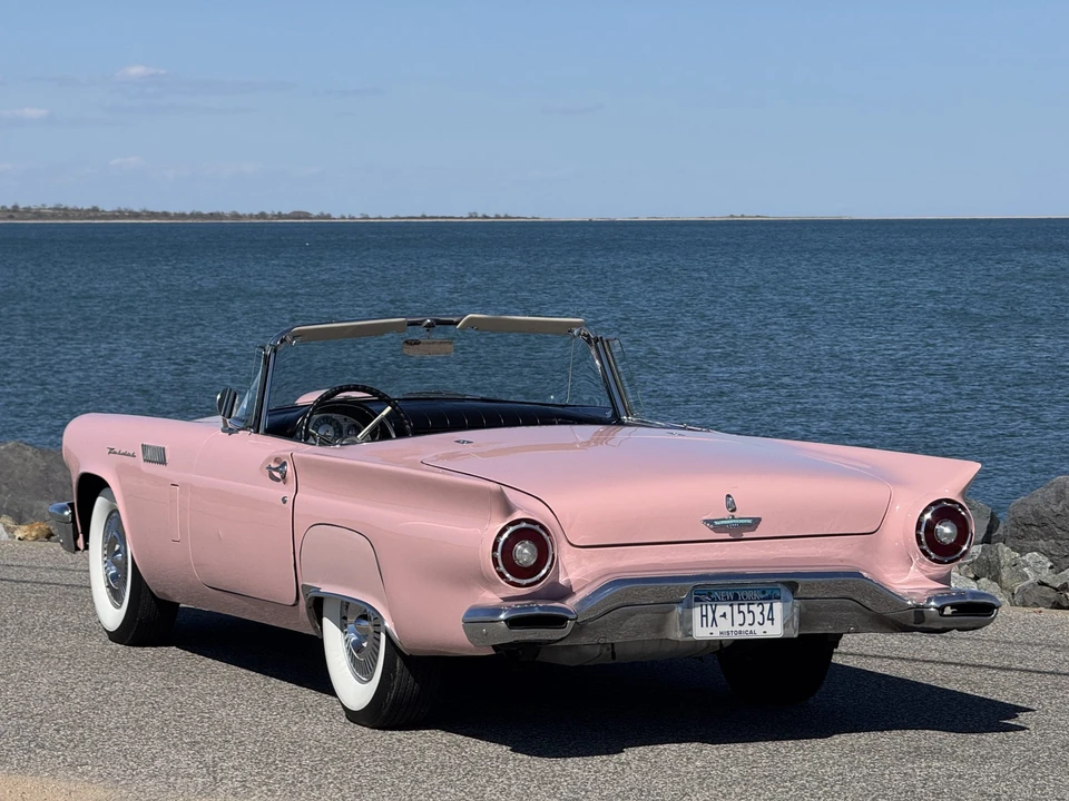 1957 Ford Thunderbird 1st Gen - Image 17 of 31