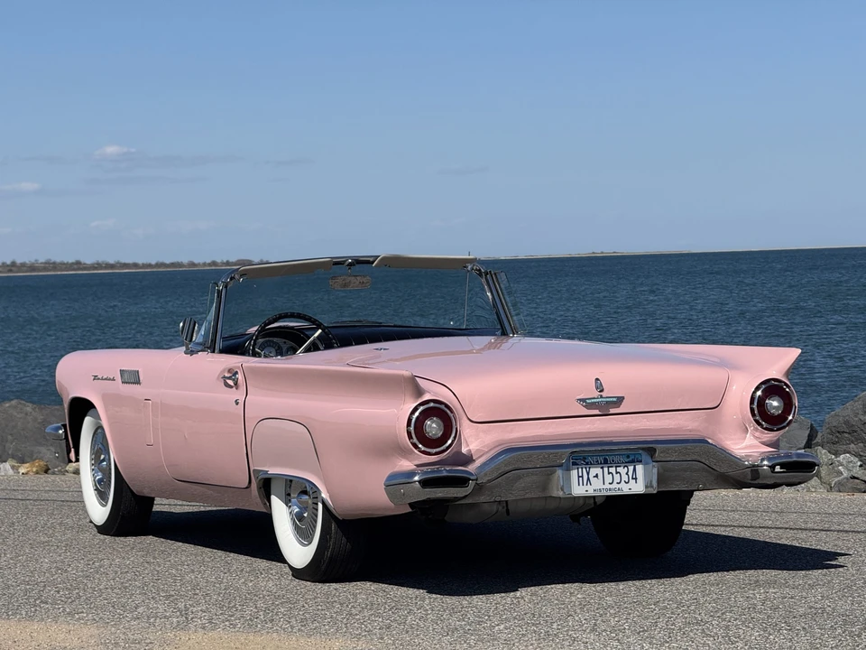 1957 Ford Thunderbird 1st Gen - Image 15 of 31