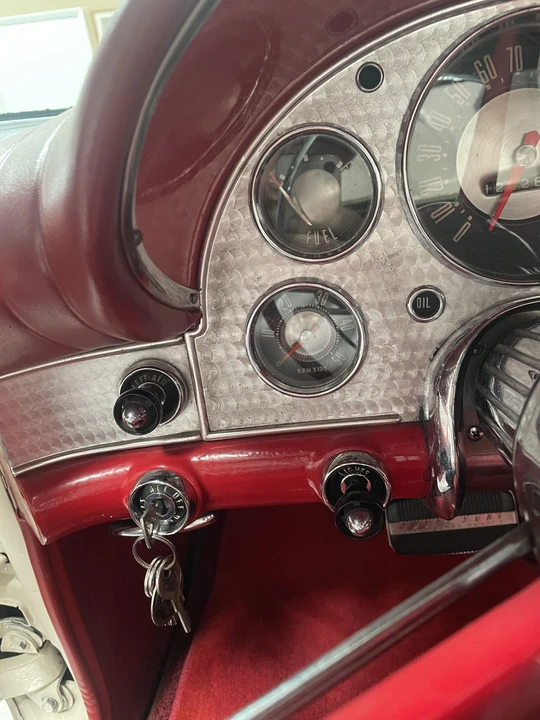1957 Ford Thunderbird 1st Gen - Image 29 of 31