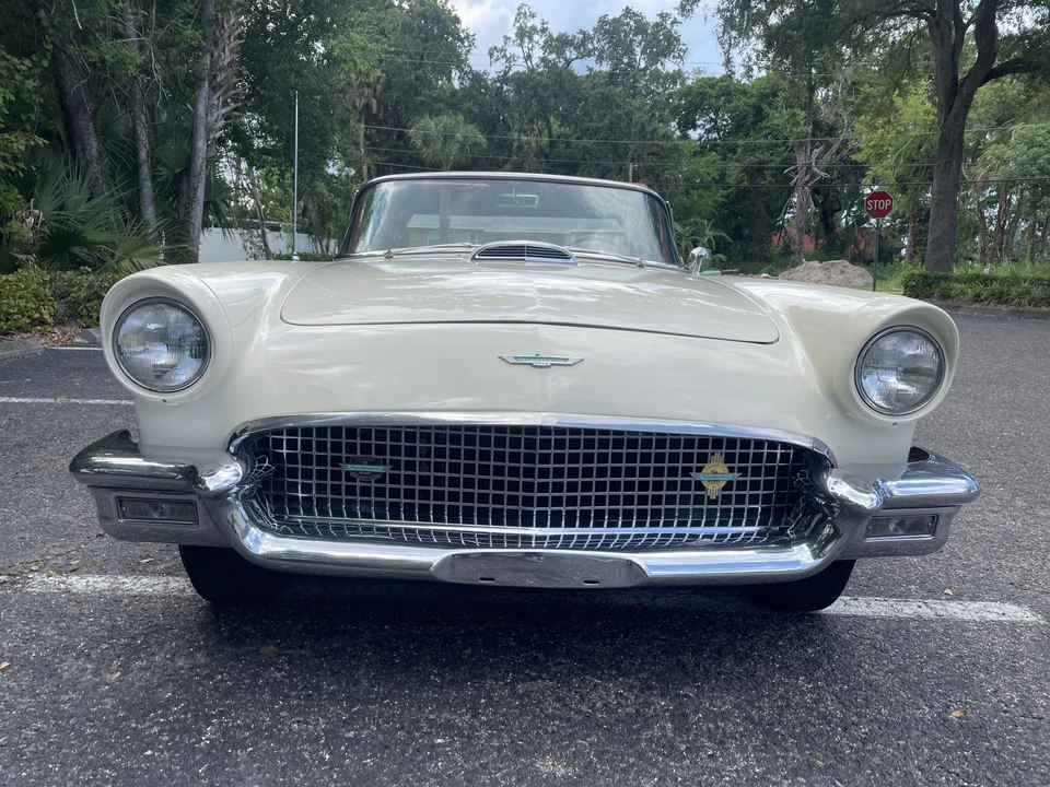 1957 Ford Thunderbird 1st Gen - Image 3 of 31