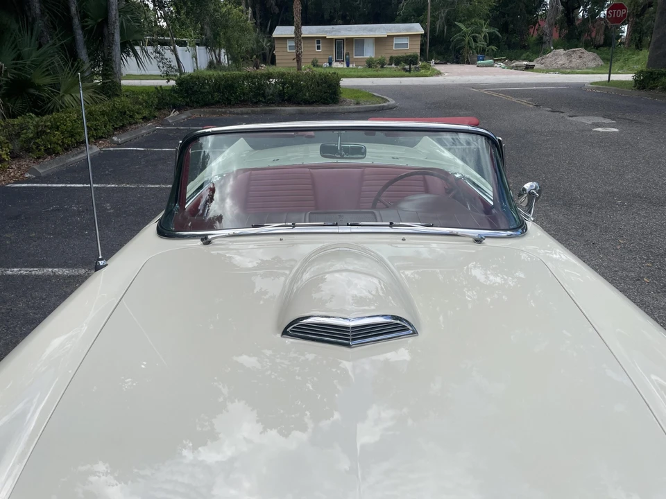 1957 Ford Thunderbird 1st Gen - Image 15 of 31