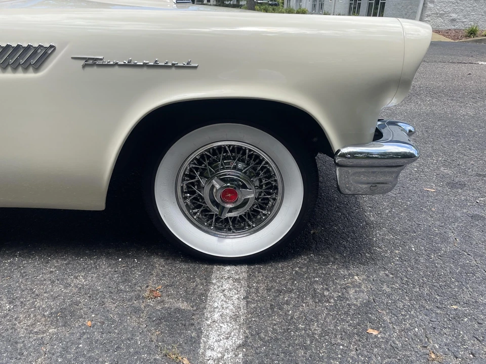 1957 Ford Thunderbird 1st Gen - Image 20 of 31