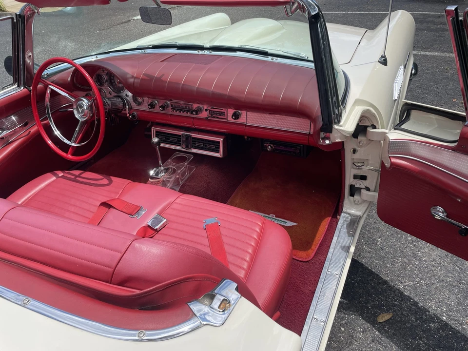 1957 Ford Thunderbird 1st Gen - Image 25 of 31