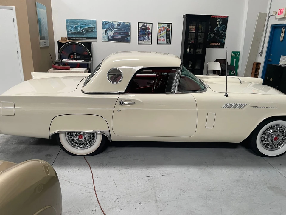 1957 Ford Thunderbird 1st Gen - Image 8 of 31