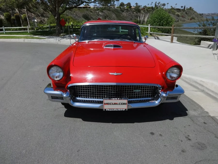 1957 Ford Thunderbird 1st Gen - Image 7 of 8