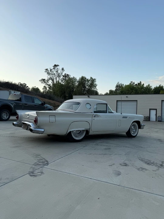 1957 Ford Thunderbird 1st Gen - Image 20 of 21