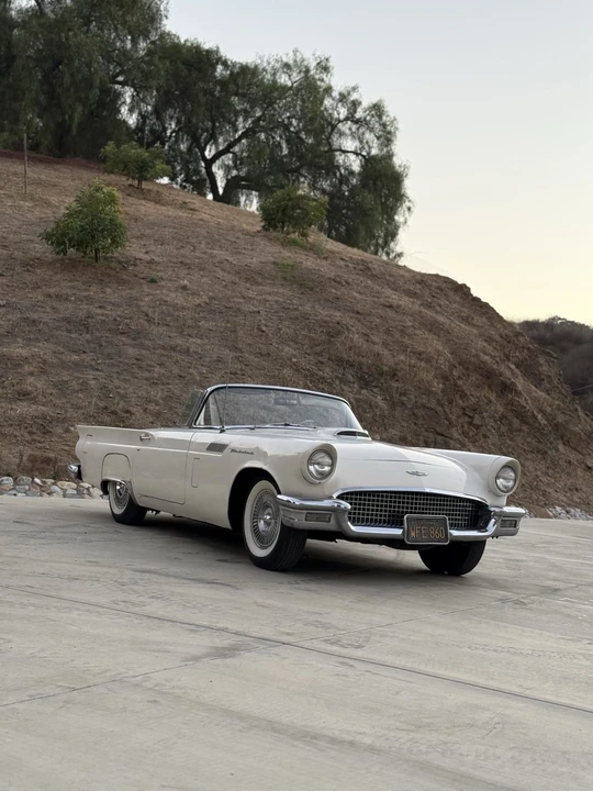 1957 Ford Thunderbird 1st Gen - Image 16 of 21