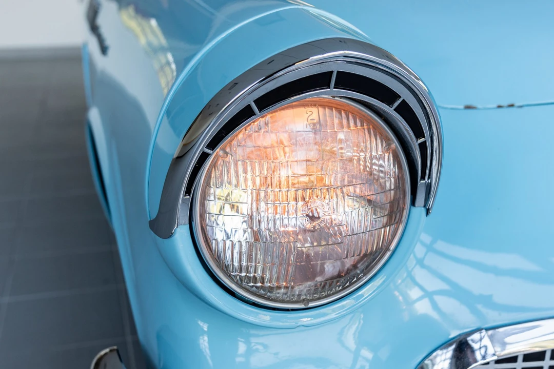 1957 Ford Thunderbird 1st Gen - Image 19 of 31