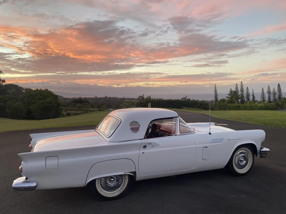 1957 Ford Thunderbird 1st Gen - Image 26 of 31