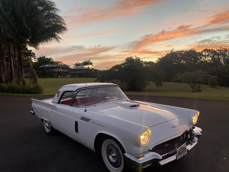 1957 Ford Thunderbird 1st Gen - Image 17 of 31