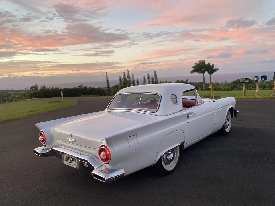 1957 Ford Thunderbird 1st Gen - Image 29 of 31
