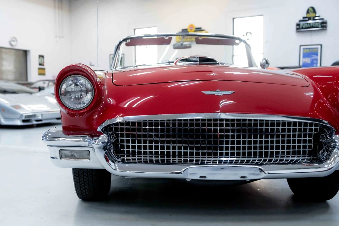 1957 Ford Thunderbird 1st Gen - Image 12 of 21