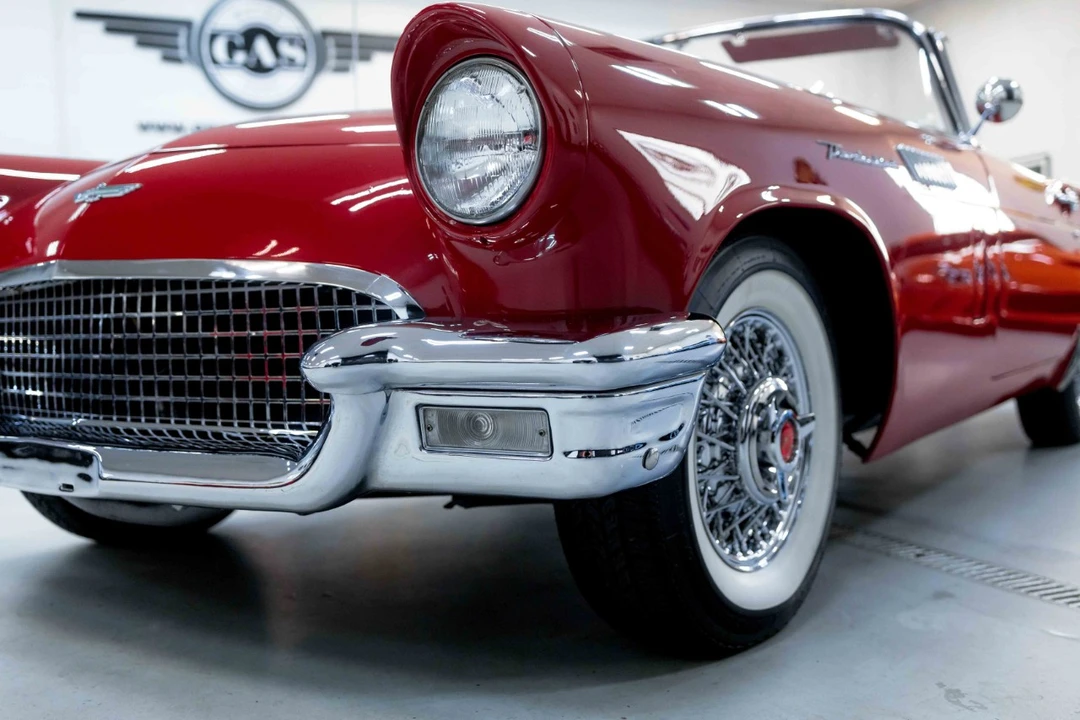 1957 Ford Thunderbird 1st Gen - Image 16 of 21