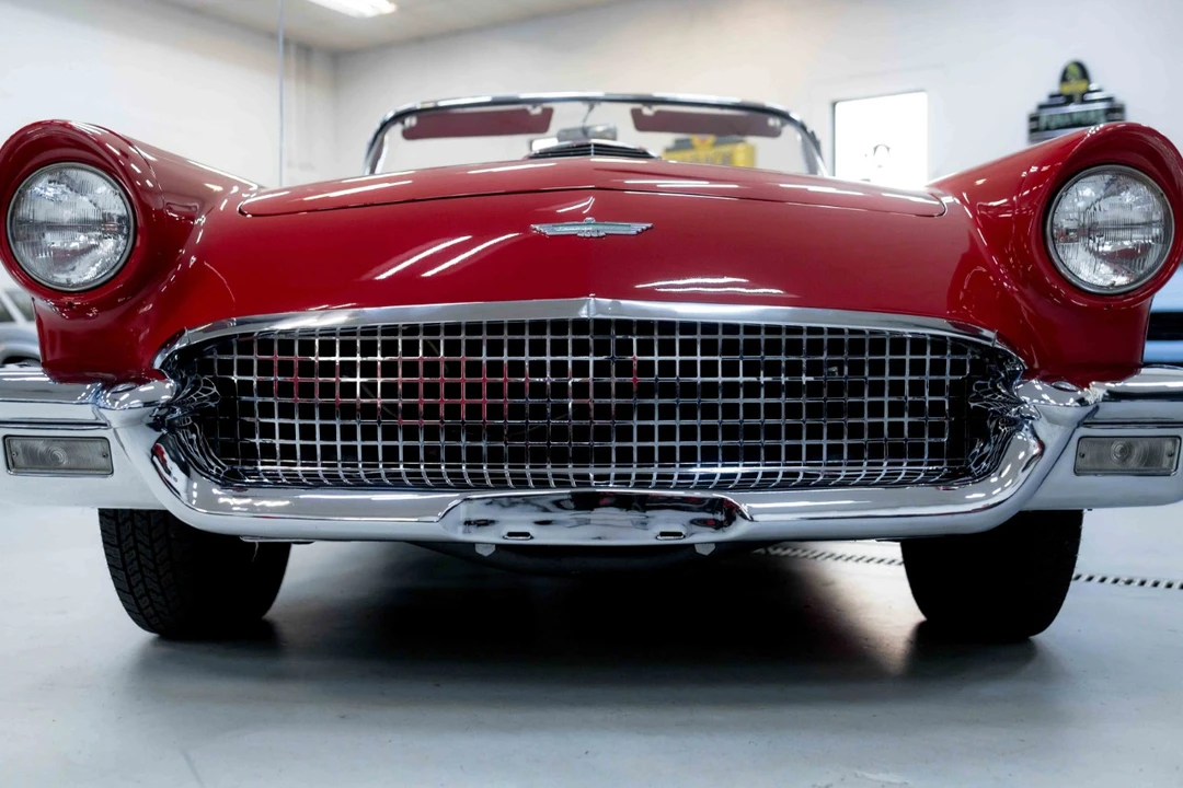 1957 Ford Thunderbird 1st Gen - Image 17 of 21
