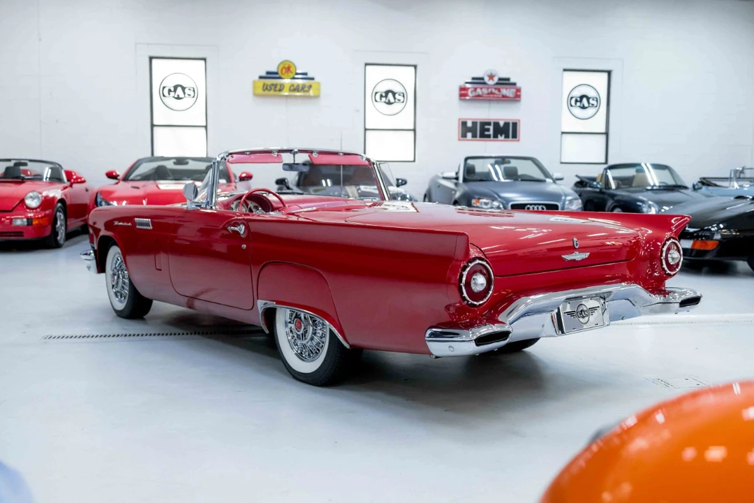 1957 Ford Thunderbird 1st Gen - Image 9 of 21