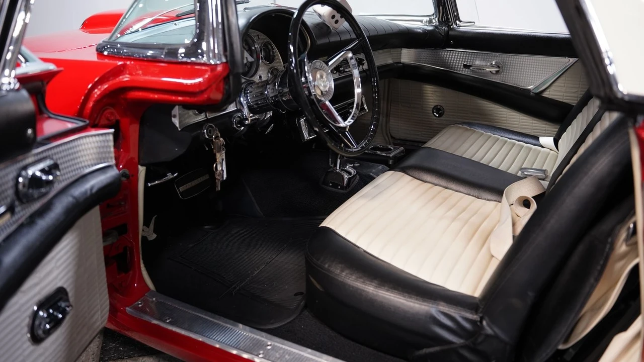 1957 Ford Thunderbird 1st Gen - Image 5 of 12